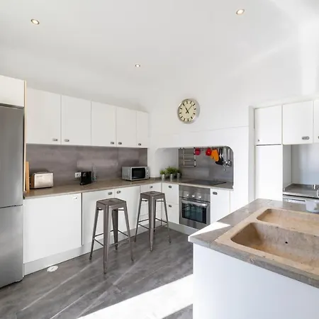 Santana Апартаменти *